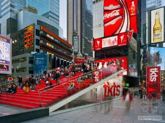TKTS售票亭 重建的杜菲神父廣場