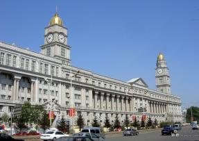 哈爾濱制藥六廠辦公樓 中國(guó)羅浮宮