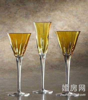 多彩紅酒杯具 浪漫情人節(jié)增添居家別樣情懷(圖)