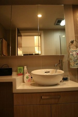 品位夫婦講究質(zhì)感 自稱15萬裝58平婚房很值