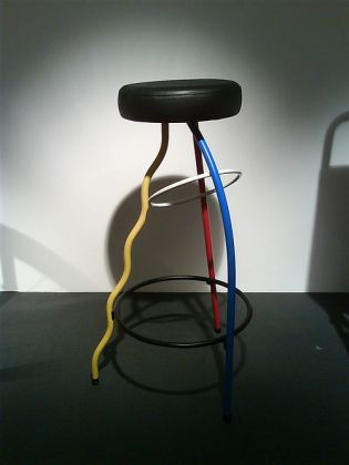 椅子設(shè)計(jì)_WWW.ARTCN.CN