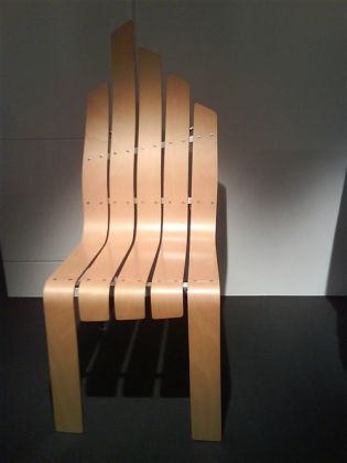 椅子設(shè)計(jì)_WWW.ARTCN.CN