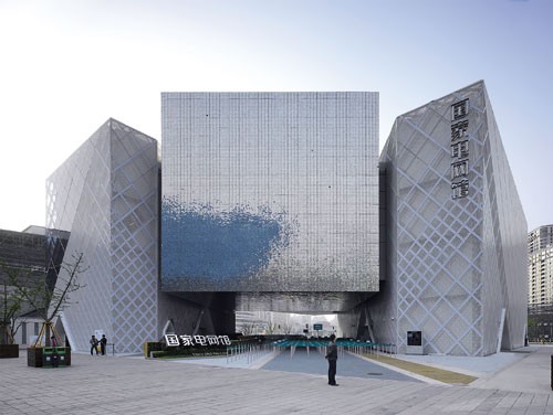 Atelier Brückner設計上海世博會國家電網(wǎng)館01