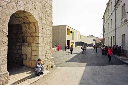 aša Randiç and Idis Turato, Randiç & Turato, Rijeka, HR 設(shè)計(jì)Fran Krsto Frankopan 小學(xué)03