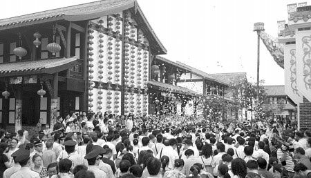2007年,國際非物質(zhì)文化遺產(chǎn)節(jié)場(chǎng)面火爆(資料照片)