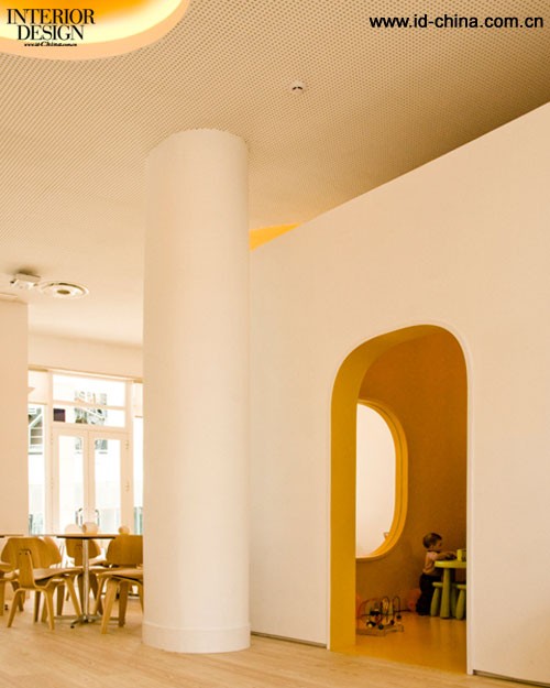  Ternullomelo設(shè)計里斯本Petit Cabanon兒童咖啡館-4