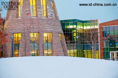 Holzman Mo Bottino Architecture設(shè)計美國印第安那州大學(xué)中心塔-4
