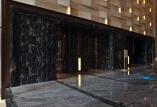 京基100大廈 大廳電梯墻面設(shè)計